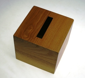 Tissue Case wood
